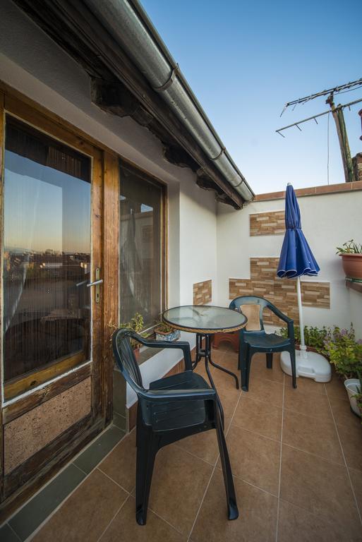 Sunny Apartment Sofia Exterior photo